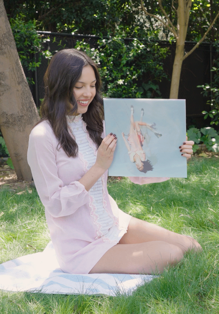 you seem pretty sad for a girl so in love - apple music exclusive 'feminine intuition' vinilo lenticular pink cover