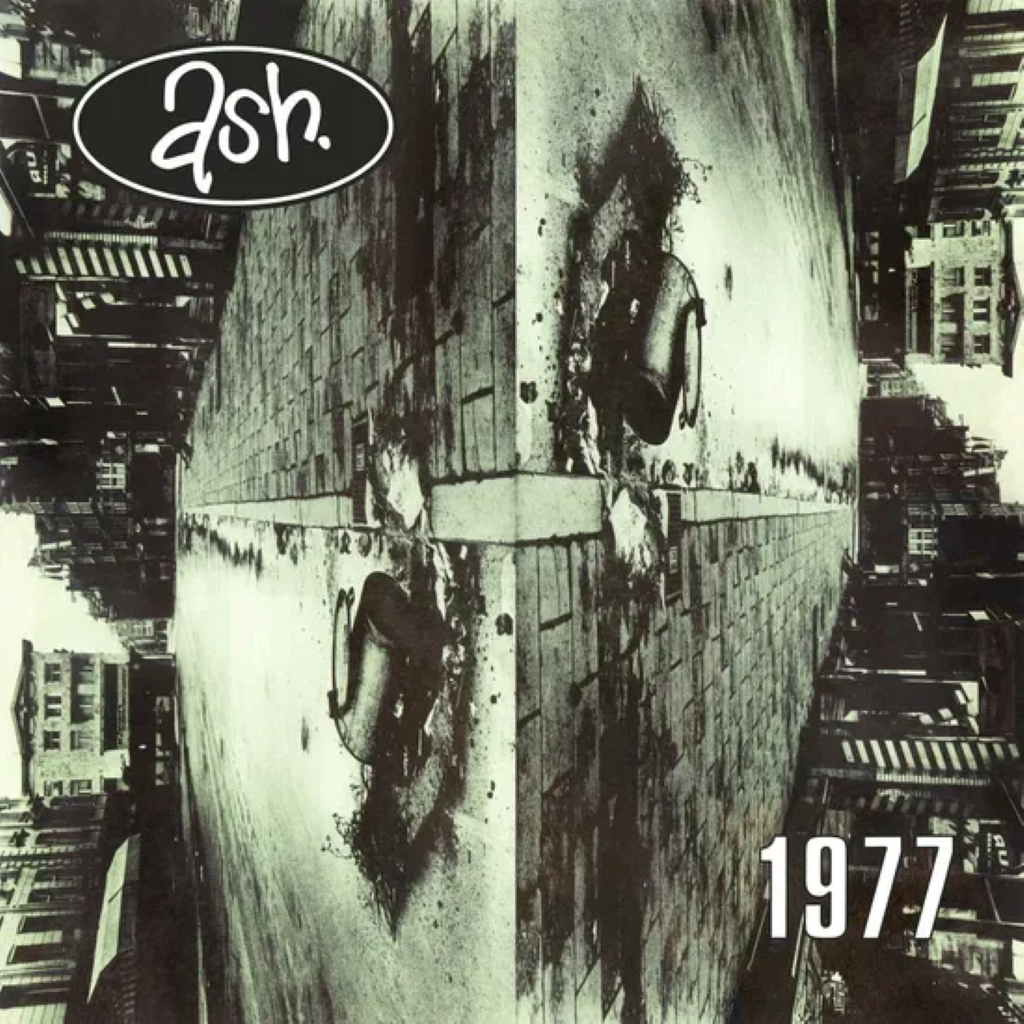 1977  - Vinilo (Re-edición Efecto Splatter)