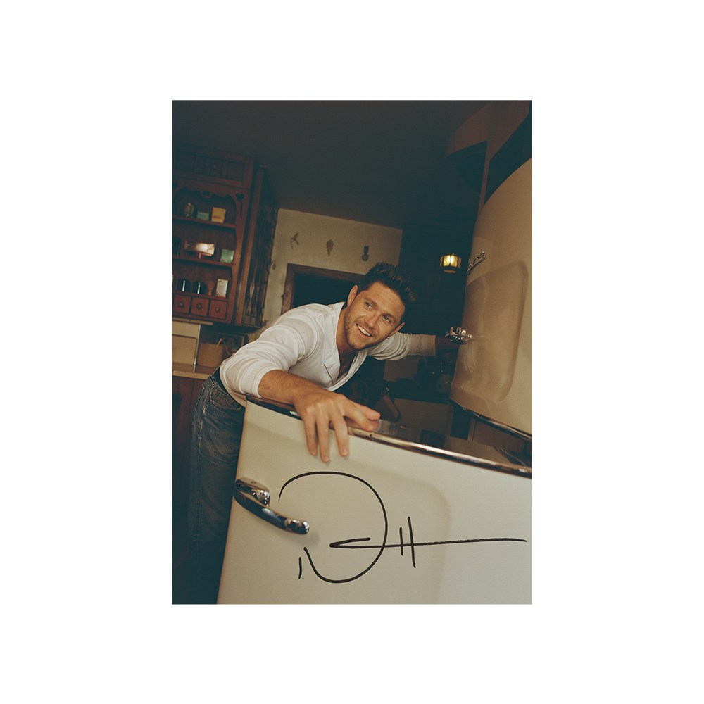 Dinner Party - CD (Hardcover Book) + Tarjeta Firmada