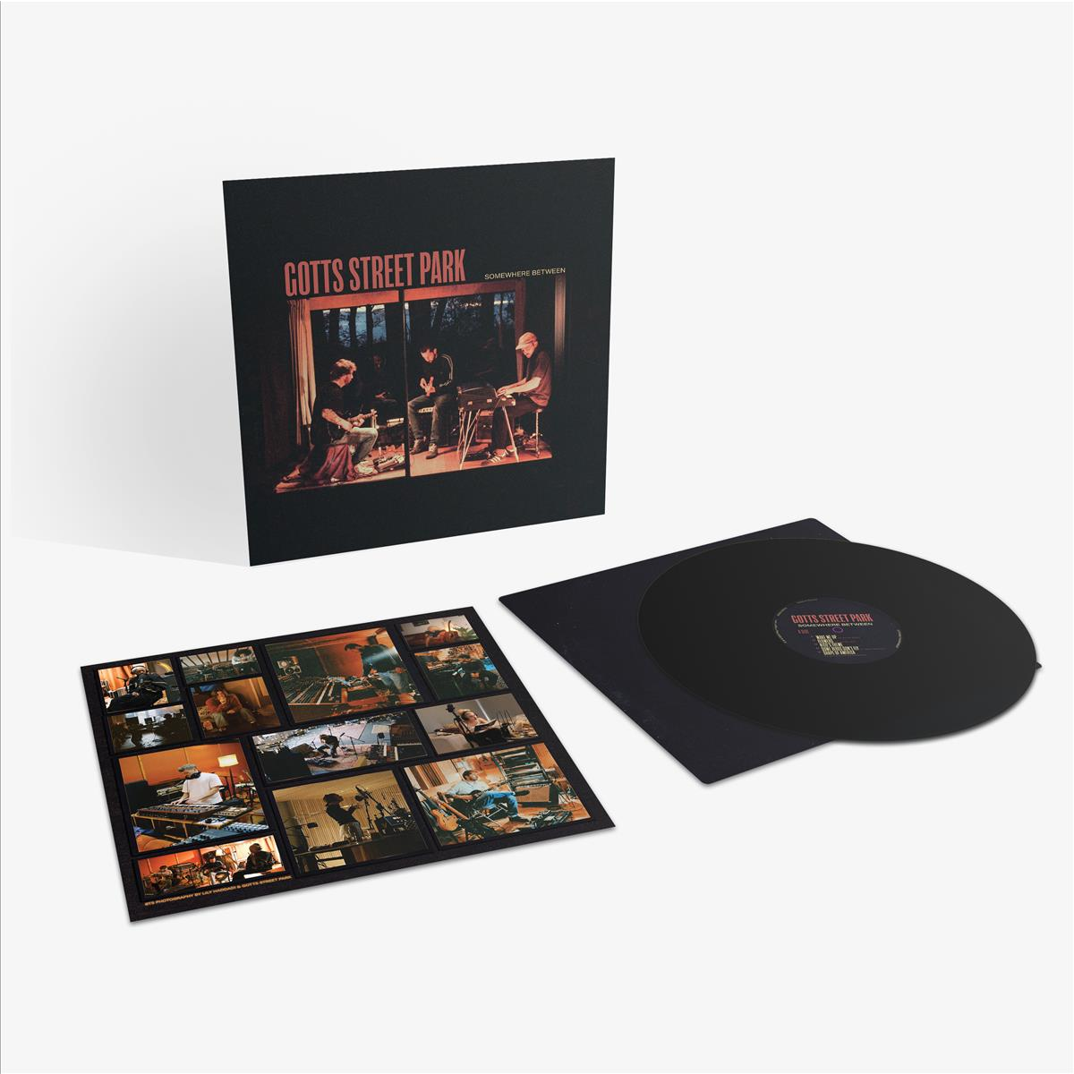 Somewhere Between - Vinilo